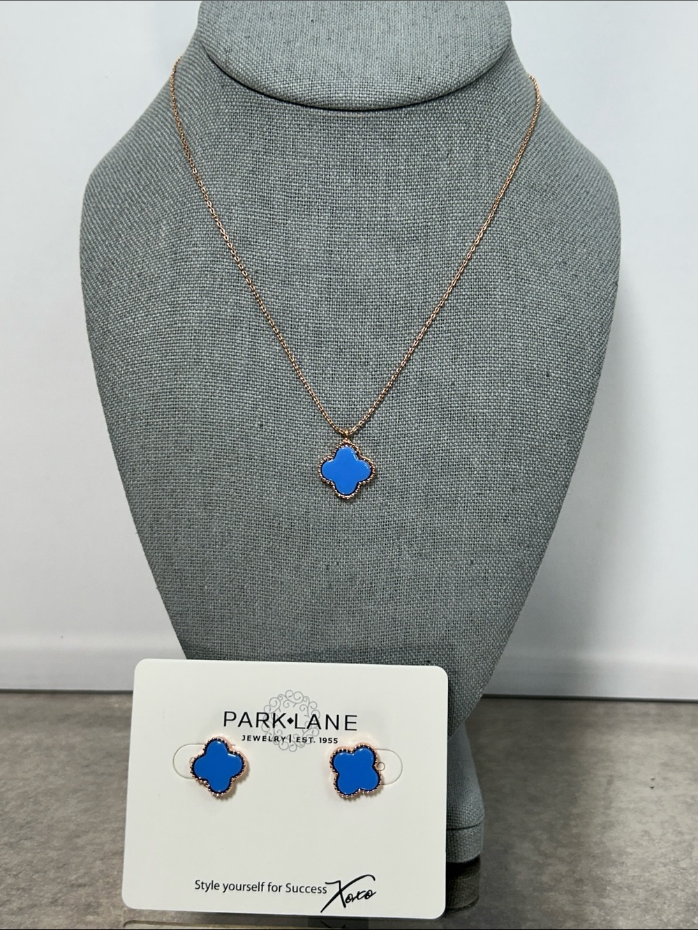 Park Lane Lana Periwinkle Clover Pendant Rose Gold Tone Necklace & Matching Stud